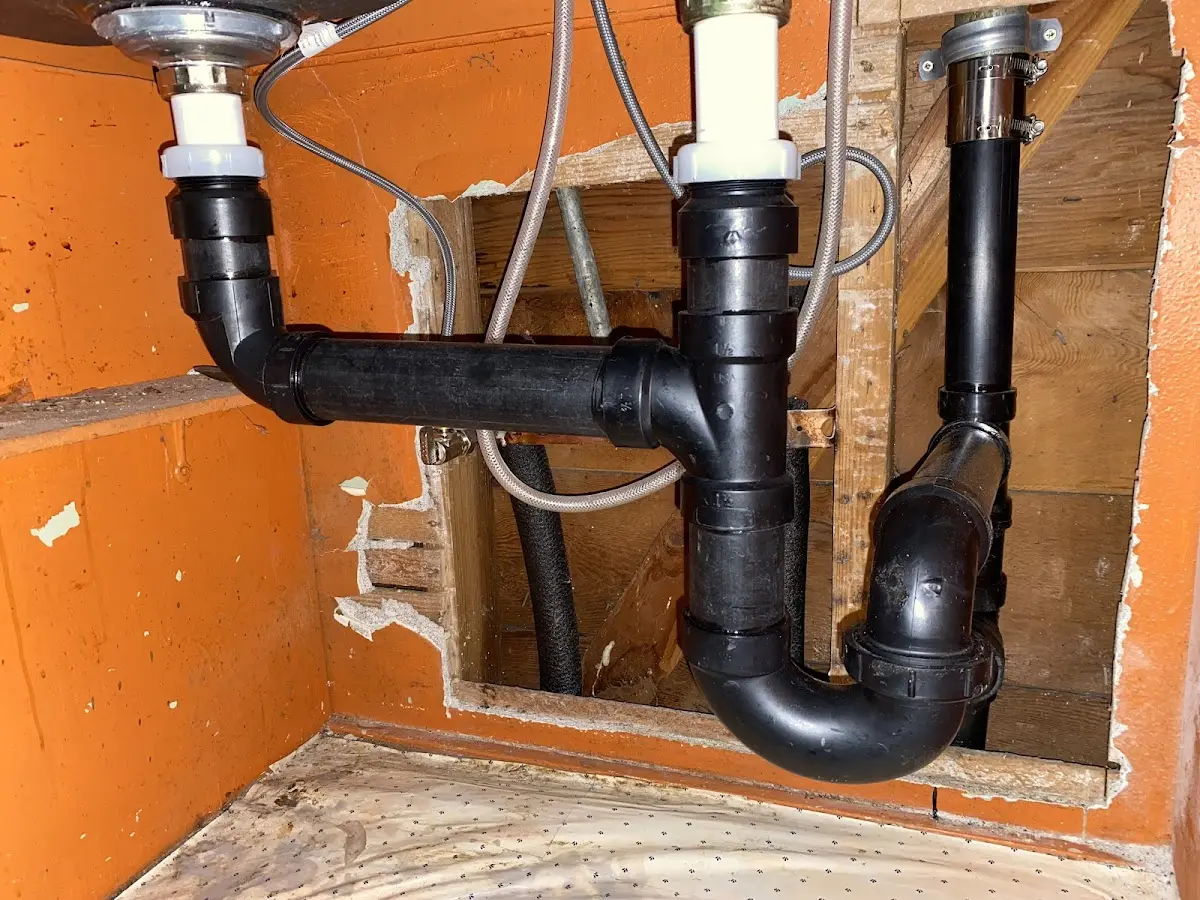 Professional Pipe Bursting equipment and tools on the job in L'Anse
